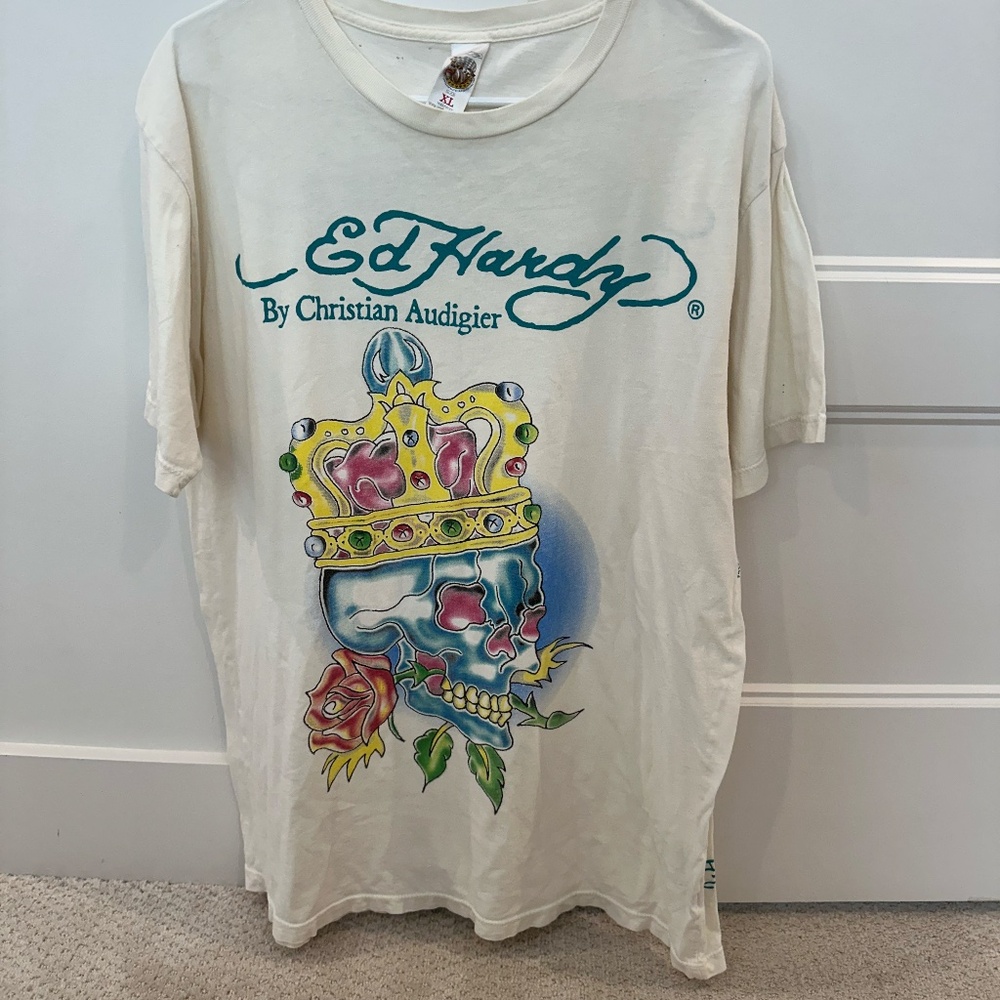 Ed Hardy Graphic tee